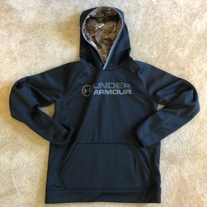 Boys large black Under Armor hoodie
